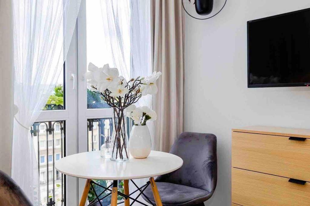Appartement Lux Apartament W Centrum, Plac Konstytucji, Klimatyzacja, Widokowy à Varsovie Extérieur photo